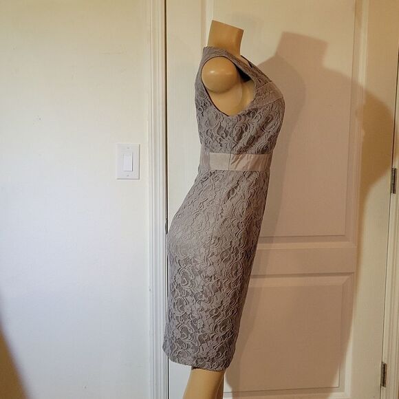 BRAND NEW WOMEN"S JAX SLEEVELESS GREY LACE ZIP-BACK COCKTAIL DRESS - Picture 5 of 13